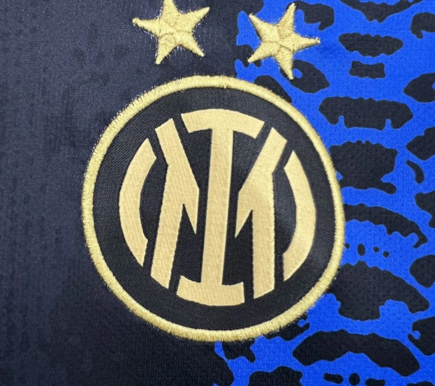Inter The Serpent Kit